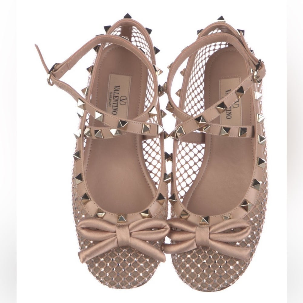 Valentino Garavani Rockstud Mesh Bow Ballet Flats Nude Beige Gold Studs 34.5